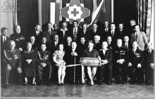 1975 - 2) Spotkanie ludzi zasłużonych dla kopalni "Jankowice" w okresie powojennym z okazji XXX lecia PRL - (foto ze zbiorów A. Morgały)